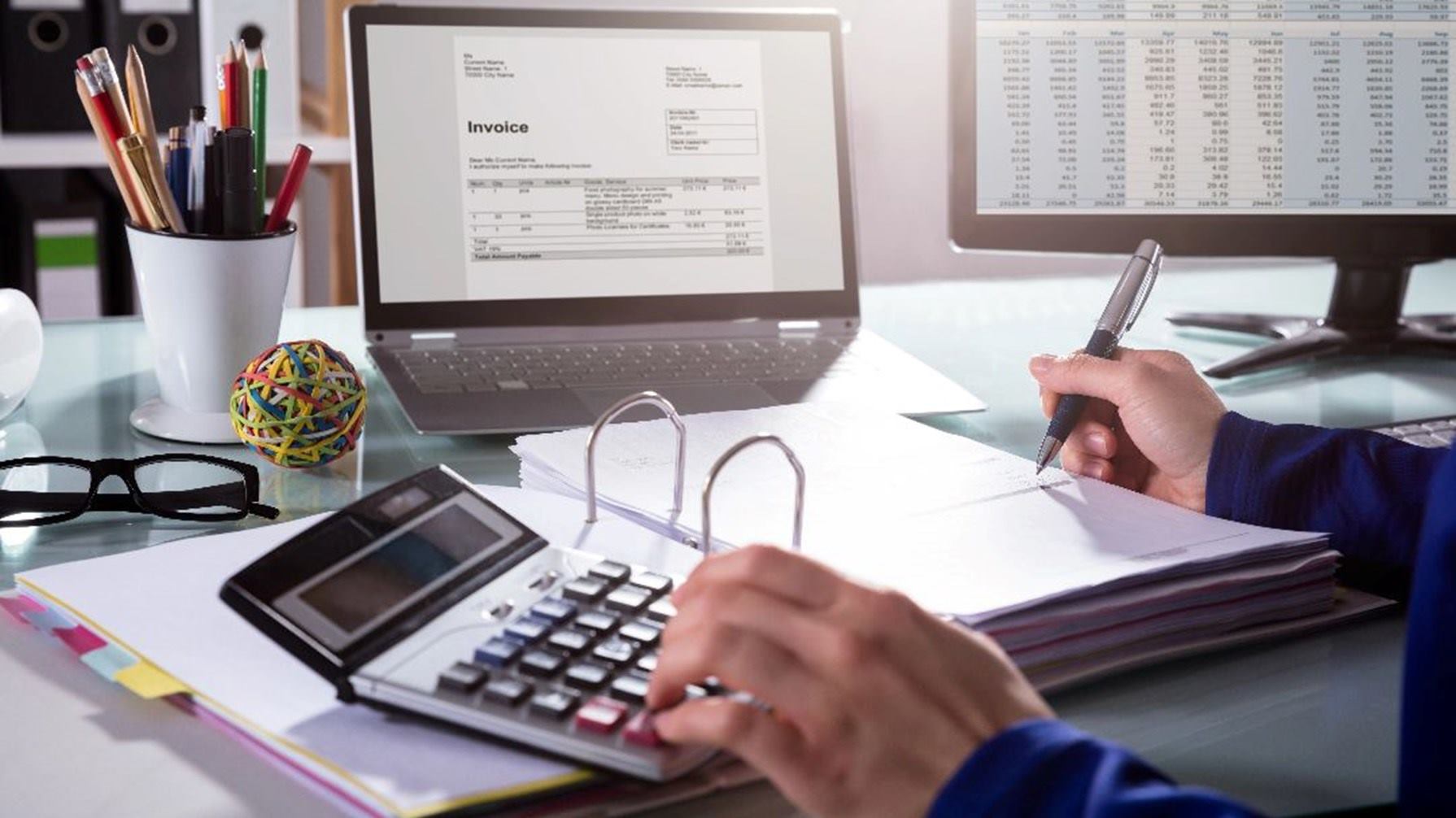 Contador Público Certificado | Asesoría Tributaria Profesional y Confiable